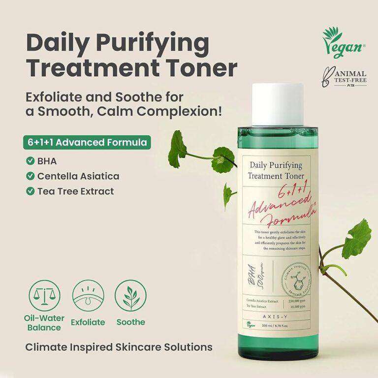 AXIS-Y - Daily Purifying Treatment Toner er en vegansk toner med BHA, Centella Asiatica og Tea Tree Extract, som giver en blid eksfoliering, beroliger huden og afbalancerer olie- og fugtniveauet.