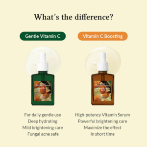 To C-vitamin serummer sammenlignes. Dr. Althea - Vitamin C Boosting Serum 30ml til venstre er fugtgivende, mild og sikker mod svampeinfektioner i akne. Til højre ses et kraftfuldt serum, der tilbyder en højpotent lysnende effekt med hurtige resultater.