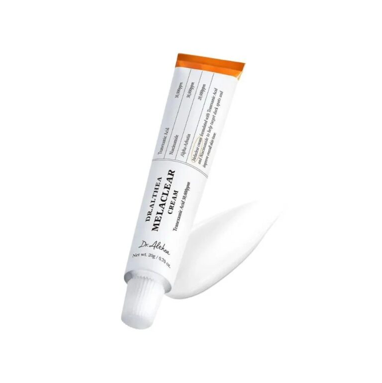 En hvid tube med Dr. Althea - Melaclear Cream med en orange hætte, hvor gelen er presset ud ved siden af, sidder på en hvid baggrund - ideel til at tilføje til din daglige hudplejerutine sammen med Melaclear Cream.